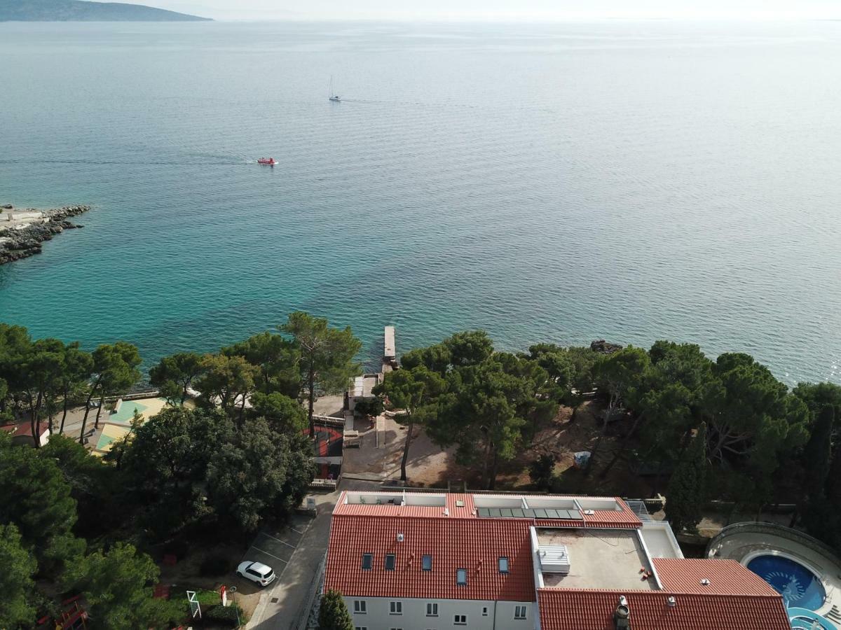 Sesar Apartments Krk - No. 1 Iva Крк Экстерьер фото