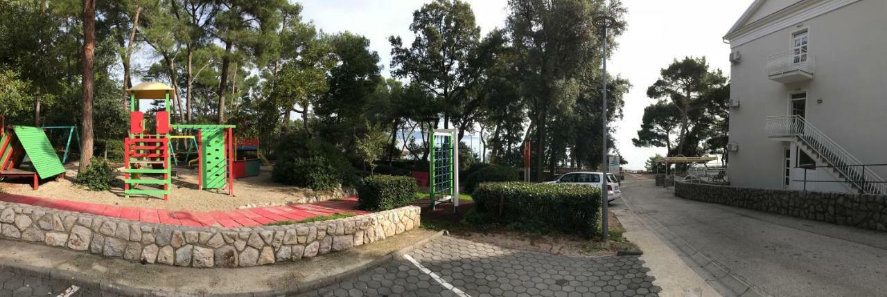 Sesar Apartments Krk - No. 1 Iva Крк Экстерьер фото